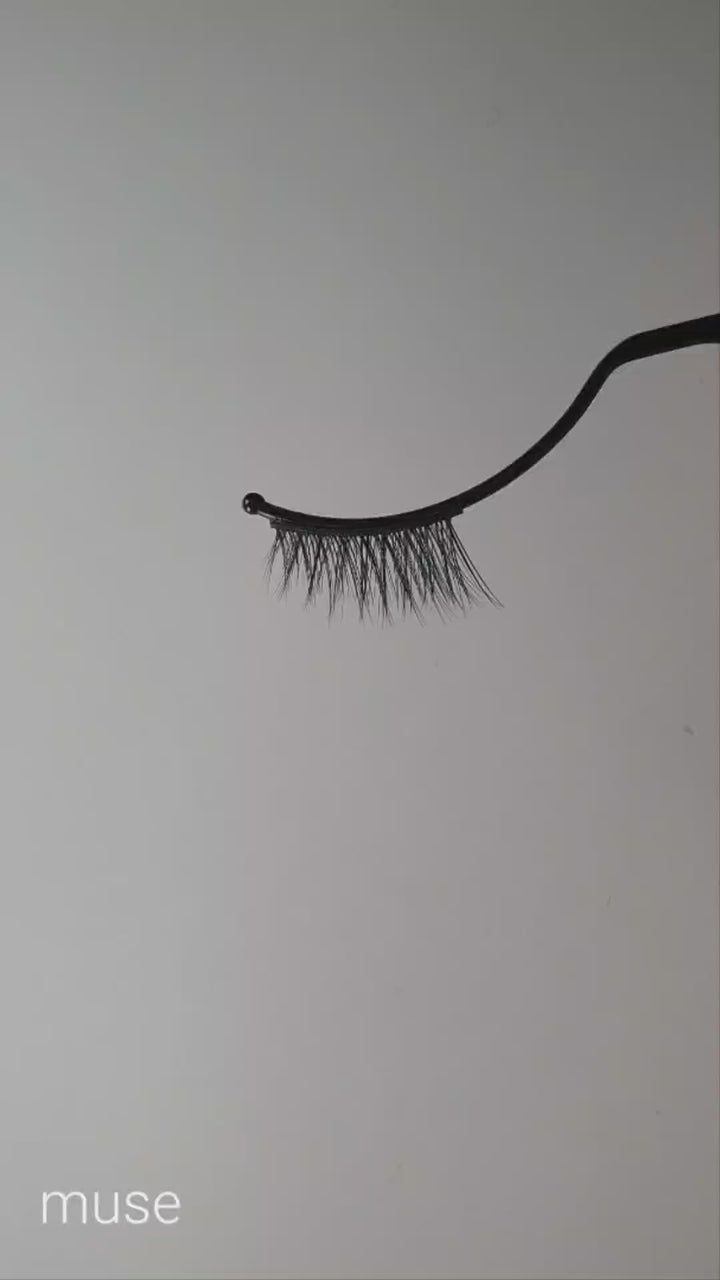 MUSE - seamless, luxury half lash