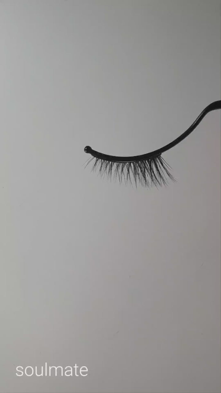 SOULMATE - seamless, luxury half lash