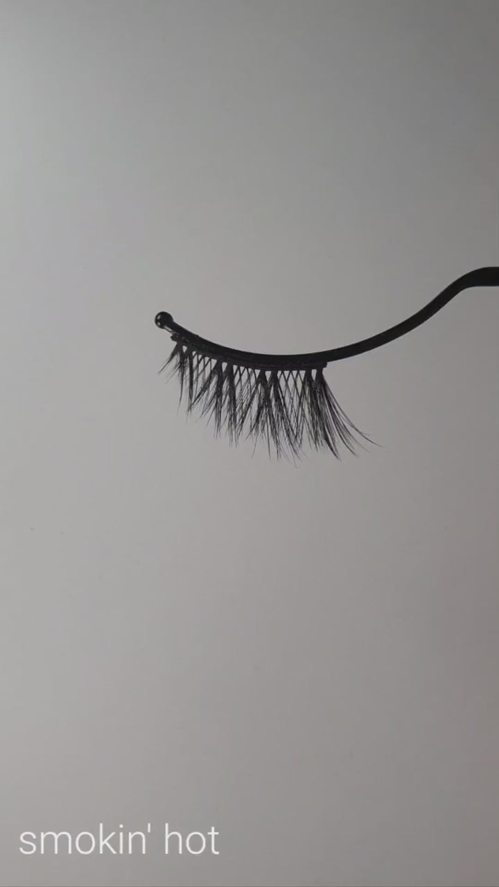 SMOKIN' HOT - seamless, luxury half lash