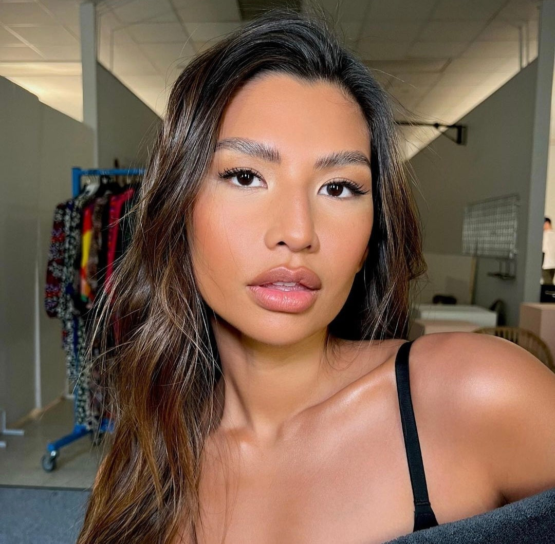 AU NATURELLE invisible band synthetic faux mink winged lashes Opuluxe Beauty®